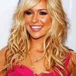 Естественные прически на средние волосы — фото новинки сезона