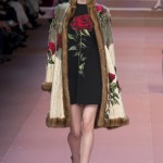 Модная шуба с цветами осень 2015 — зима 2016 — фото новинка в коллекции Dolce & Gabbana