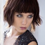 Короткиая классическая стрижка — каре.