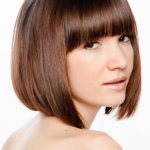 Классическое каре с челкой