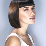 Классическое каре с челкой