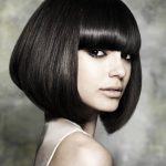 Классическое каре с челкой