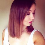 Стрижки боб на среднюю длину волос и использование эффекта окрашивания омбре.