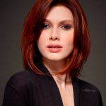 Классика — улиненное каре без челки.