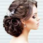 Свадебные прически на средние волосы: 50 новых вариантов
