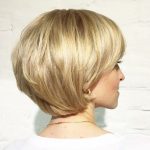 16-short-layered-golden-blonde-bob