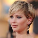 landscape-1447179776-pixie-haircut