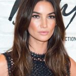 holiday-hair-color-ideas-brown-lily-aldridge