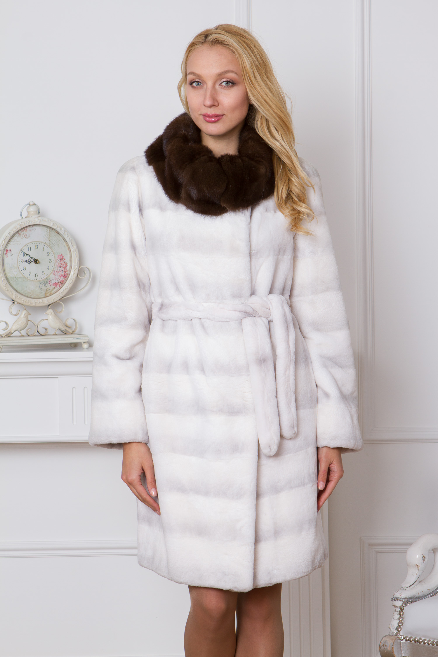 Мех кролика рекс. Норковые шубы мосмеха больших размеров. Шубы магазин снежная королева. Шубки из рекса каляев. Шуба rex rabbit silversia.