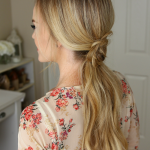 flower-ponytail-hairstyle