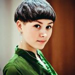 Short-Black-Hairstyles-for-Women-25