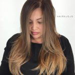 15-long-hairstyle-for-round-face