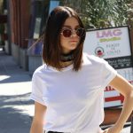 Selena-Gomez-bob-cuts-2017