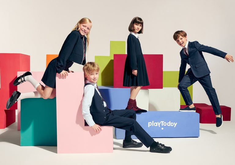 Модная школьная форма от PlayToday