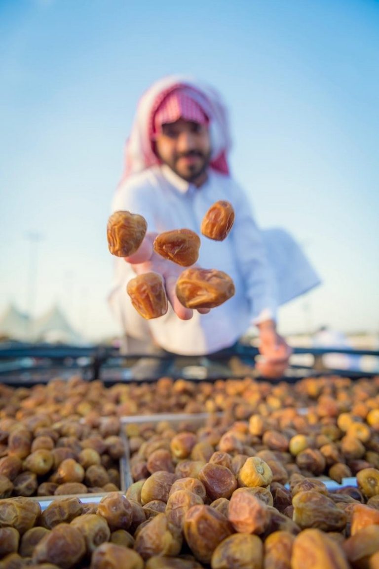 Saudi Dates выходит на российский рынок: новая точка роста для продовольственного сектора
